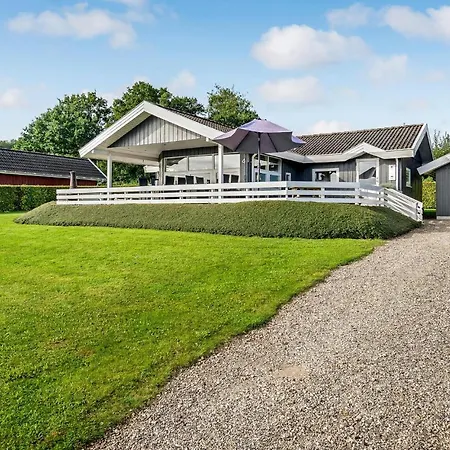 Holiday home Lovely In Sjolund With Kitchen Hejls